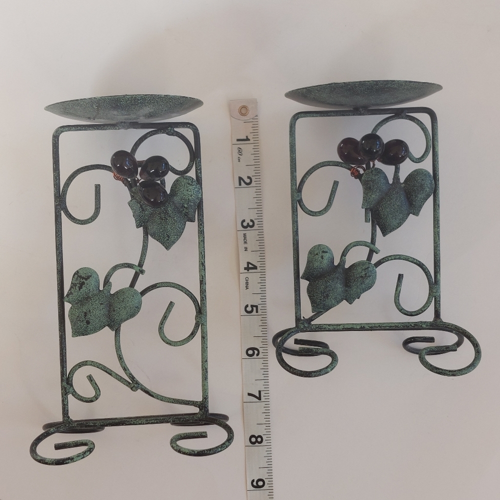 โจ๏ธLiteTyme 2 piece grape candleholder set - Picture 6 of 10